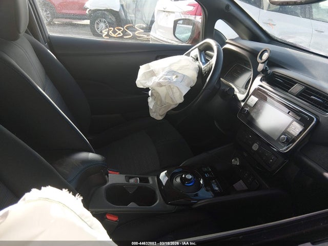 Nissan LEAF SV 2018 1N4AZ1CP5JC306352 Image 5