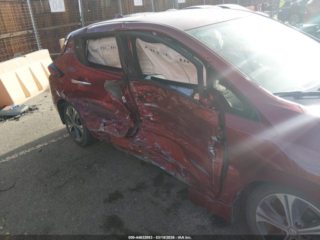 Nissan LEAF SV 2018 1N4AZ1CP5JC306352 Image 6