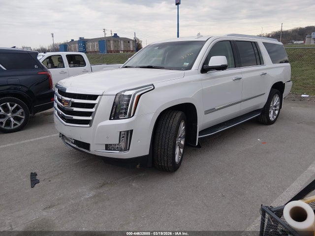 Продажа на аукционе авто 2018 Cadillac Escalade Esv Premium Luxury, vin: 1GYS4JKJ7JR281813, номер лота: 44632885