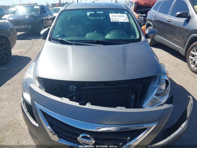 2017 Nissan Versa 1.6 Sv მანქანა იყიდება აუქციონზე, vin: 3N1CN7AP4HL879801, აუქციონის ნომერი: 44632886