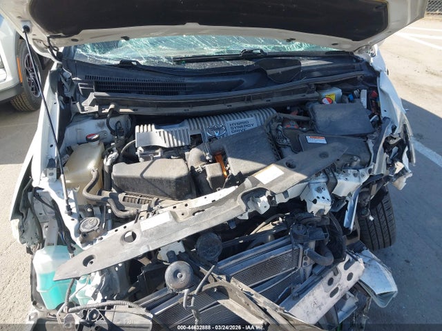 2015 TOYOTA PRIUS JTDKN3DU1F0467431 Photo 9