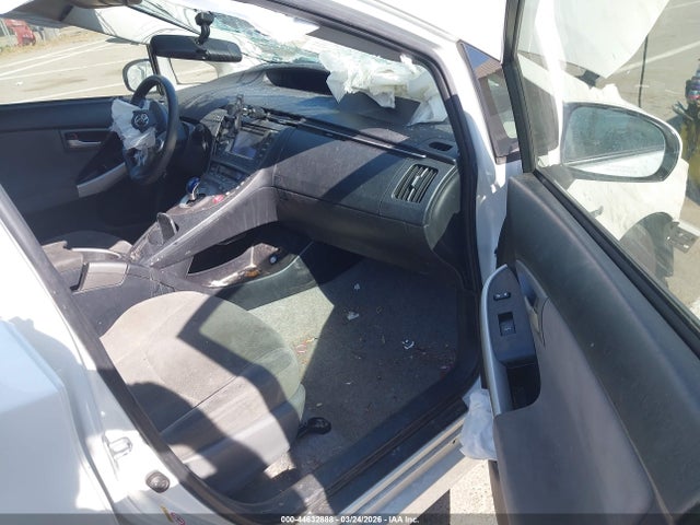 2015 TOYOTA PRIUS JTDKN3DU1F0467431 Photo 4