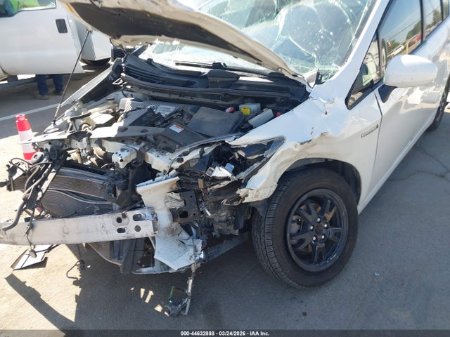 2015 TOYOTA PRIUS JTDKN3DU1F0467431 Photo 5