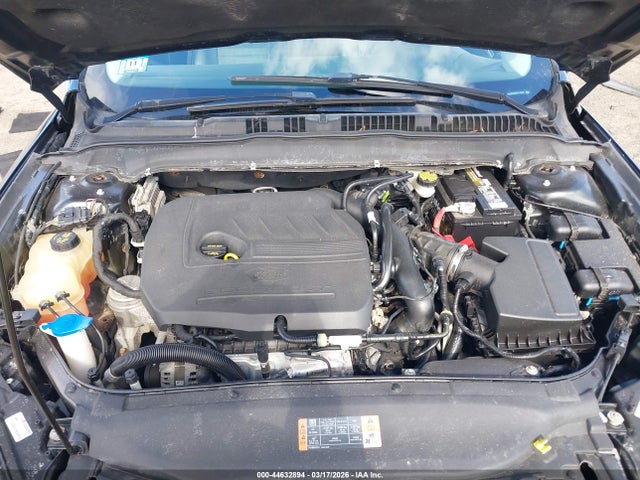 3FA6P0HD9FR176038 Ford FUSION SE