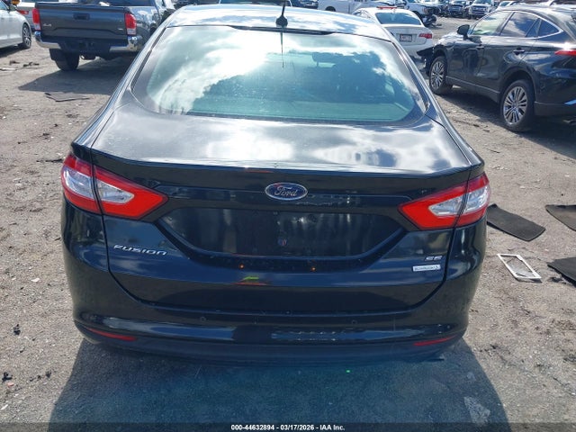 3FA6P0HD9FR176038 Ford FUSION SE
