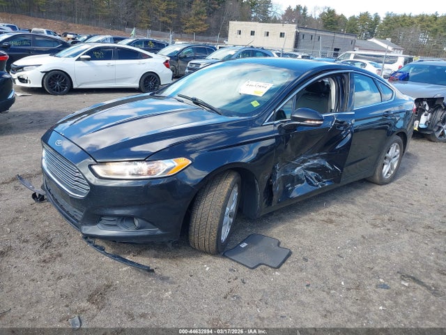 3FA6P0HD9FR176038 Ford FUSION SE