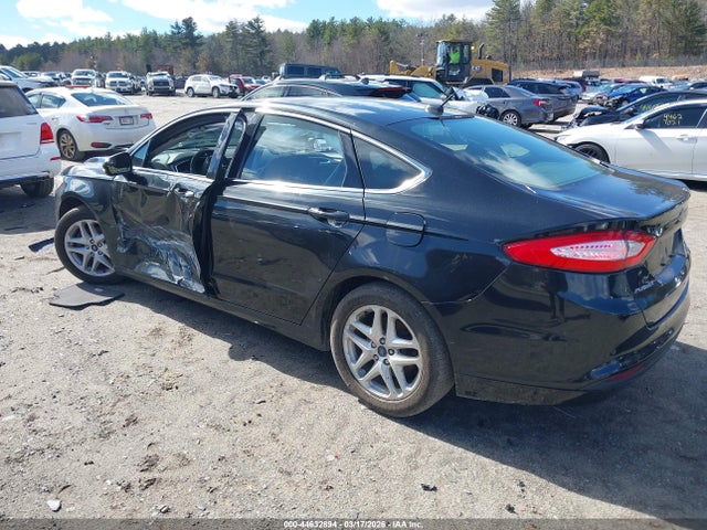 3FA6P0HD9FR176038 Ford FUSION SE