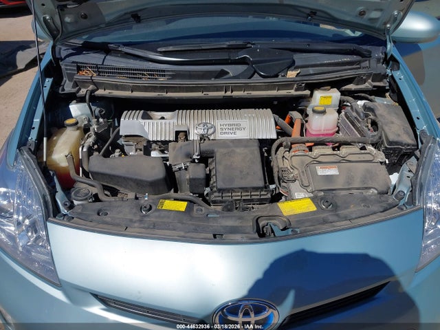 Toyota Prius Two 2014 JTDKN3DU9E1746747 Image 10