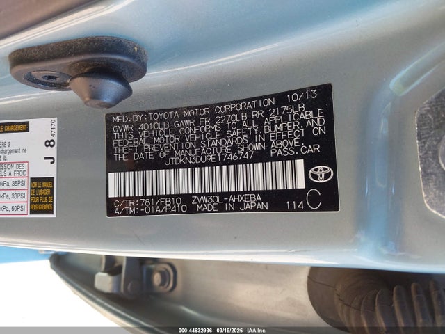 Toyota Prius Two 2014 JTDKN3DU9E1746747 Image 9