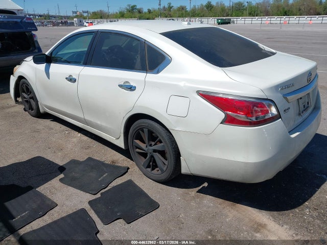 Nissan Altima 2.5 Sv 2015 1N4AL3AP8FC237275 Image 3