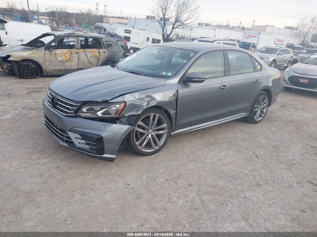 Продаж на аукціоні авто 2018 Volkswagen Passat 2.0t R-line/2.0t S, vin: 1VWAA7A33JC045210, номер лоту: 44633023