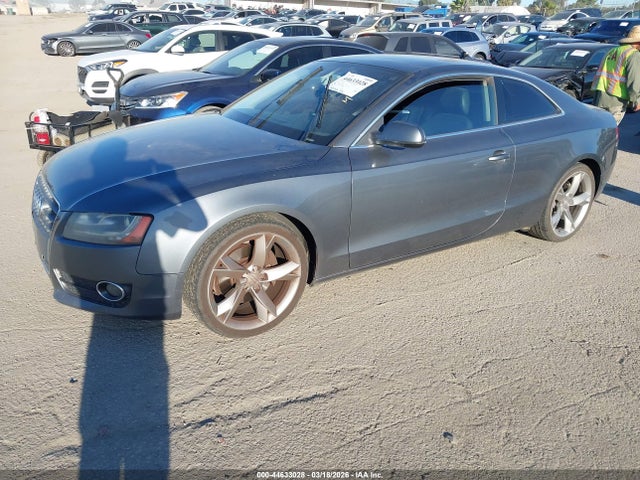 2012 AUDI A5 WAULFAFR0CA005105 Photo 1