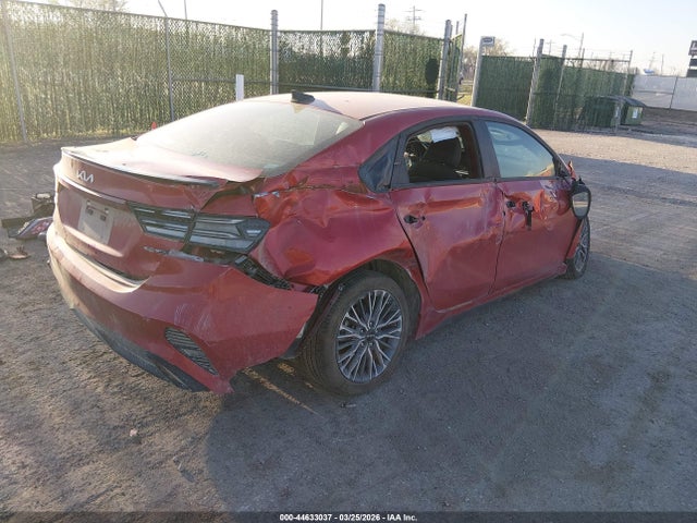 3KPF54AD6RE777081 KIA Forte Gt-line