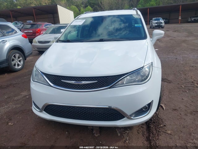 44633057 :رقم المزاد ، 2C4RC1BG7LR269329 vin ، 2020 Chrysler Pacifica Touring L مزاد بيع