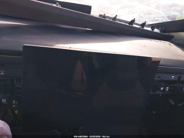 44633064 :رقم المزاد ، 7G2CEHED4RA048571 vin ، 2024 Tesla Cybertruck All-wheel Drive مزاد بيع