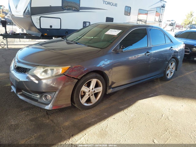 Toyota CAMRY SE 2014 4T1BF1FKXEU469873 Image 2