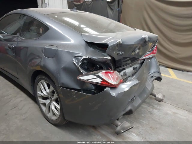 KMHHT6KJ9FU128687 Hyundai Genesis 3.8 Base