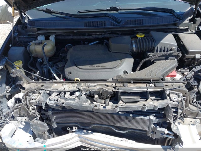 2021 Chrysler Voyager Lxi მანქანა იყიდება აუქციონზე, vin: 2C4RC1DG8MR504559, აუქციონის ნომერი: 44633149