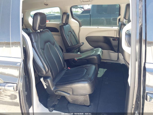 2021 Chrysler Voyager Lxi მანქანა იყიდება აუქციონზე, vin: 2C4RC1DG8MR504559, აუქციონის ნომერი: 44633149