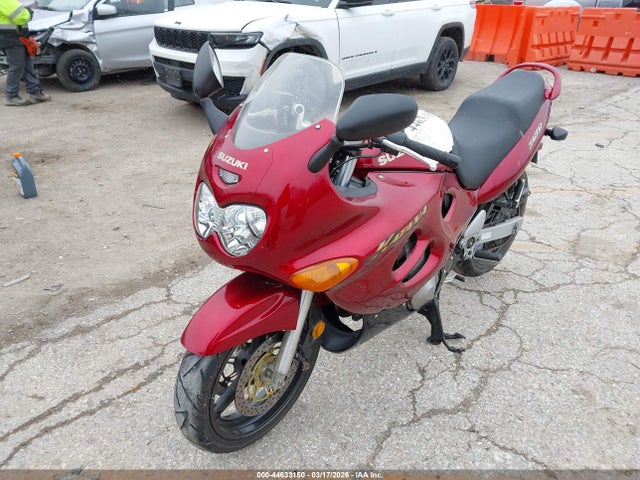 Продажа на аукционе авто 2000 Suzuki Gsx750 F, vin: JS1GR7GA2Y2100820, номер лота: 44633150