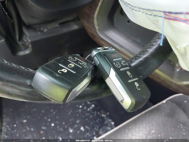 44633151 :رقم المزاد ، 1C6SRFRT7KN658734 vin ، 2019 Ram 1500 مزاد بيع