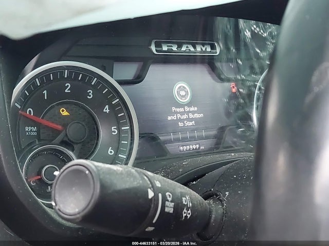 44633151 :رقم المزاد ، 1C6SRFRT7KN658734 vin ، 2019 Ram 1500 مزاد بيع
