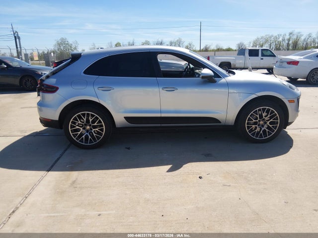 Porsche MACAN S 2016 WP1AB2A5XGLB50502 Image 13