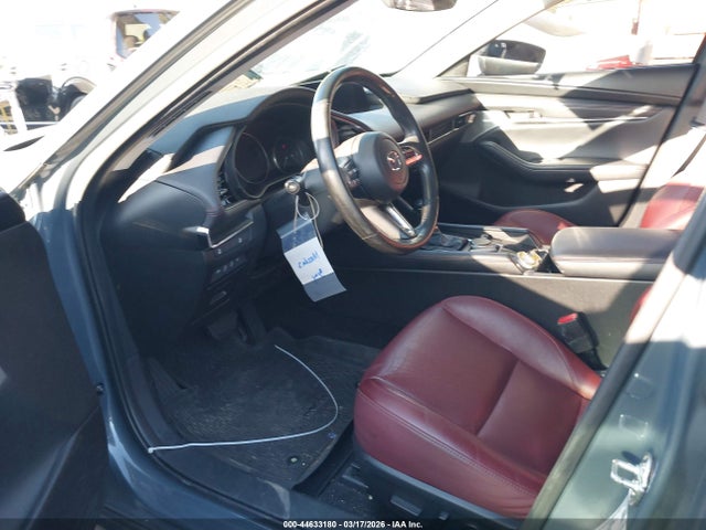 44633180 :رقم المزاد ، 3MZBPBCM1PM381411 vin ، 2023 Mazda Mazda3 2.5 S Carbon Edition مزاد بيع