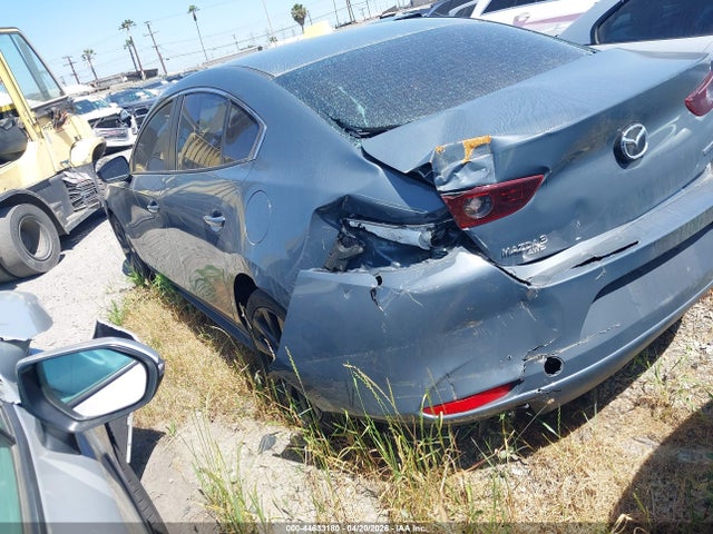2023 MAZDA MAZDA3 3MZBPBCM1PM381411 Photo 2