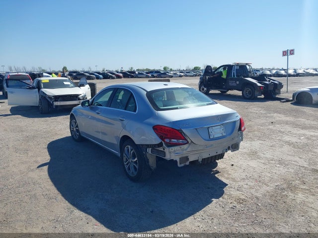 2016 Mercedes-benz C 300 4matic მანქანა იყიდება აუქციონზე, vin: 55SWF4KB5GU108381, აუქციონის ნომერი: 44633194