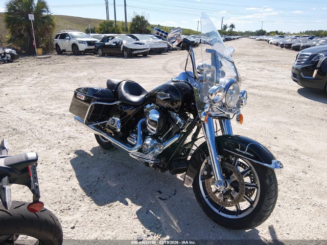 2015 HARLEY-DAVIDSON FLHR 1HD1FBM18FB667590