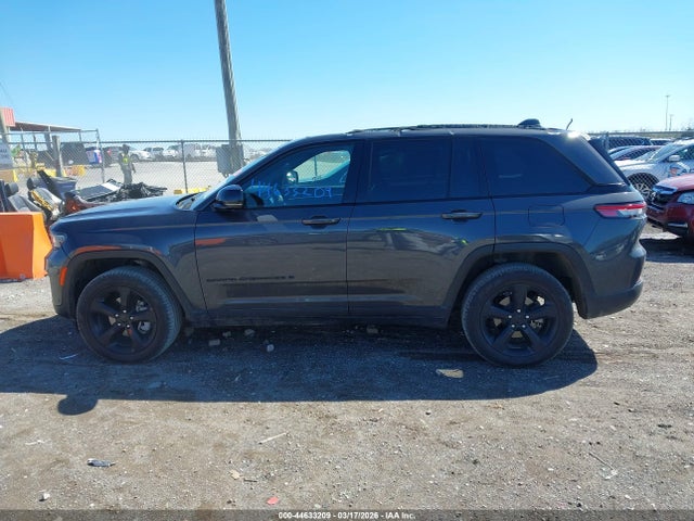 1C4RJHBG0SC268061 Jeep Grand Cherokee Limited 4x4