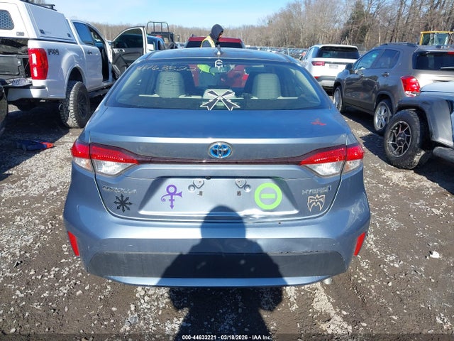 2021 Toyota Corolla Hybrid Le მანქანა იყიდება აუქციონზე, vin: JTDEAMDE5MJ001385, აუქციონის ნომერი: 44633221