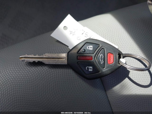 2011 MITSUBISHI ECLIPSE 4A31K5DF1BE007651 Photo 10