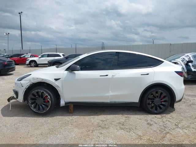 44633255 :رقم المزاد ، 7SAYGDEFXPF918663 vin ، 2023 Tesla Model Y Performance Dual Motor All-wheel Drive مزاد بيع