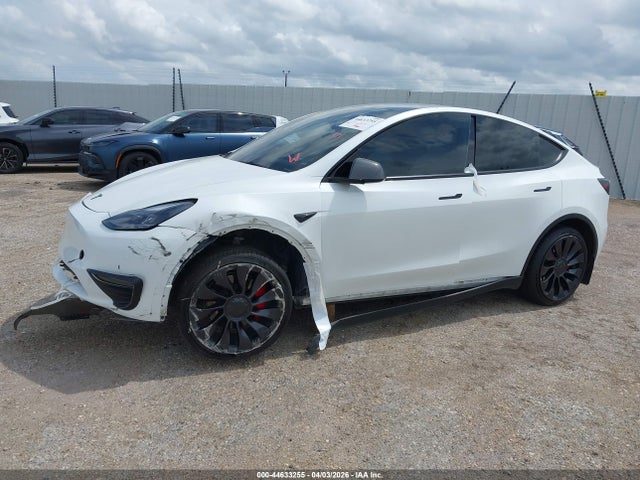 44633255 :رقم المزاد ، 7SAYGDEFXPF918663 vin ، 2023 Tesla Model Y Performance Dual Motor All-wheel Drive مزاد بيع