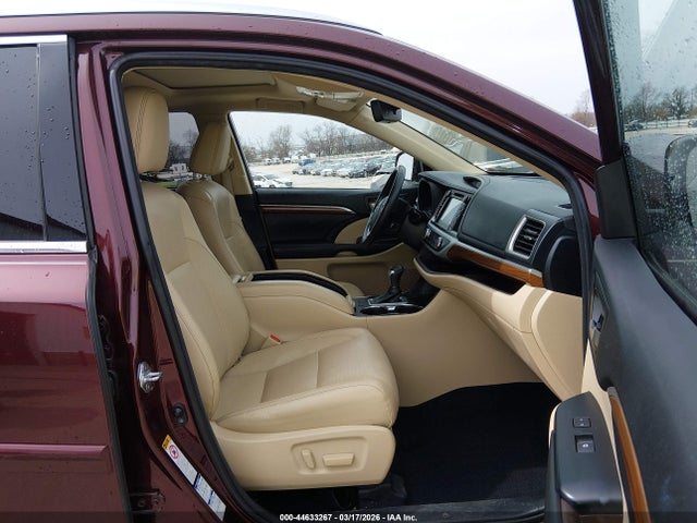 5TDDZRFH0JS850136 Toyota Highlander Limited