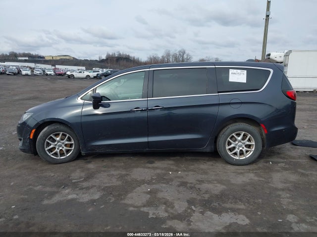 Aukcja sprzedaży 2020 Chrysler Pacifica Touring, vin: 2C4RC1FG2LR135581, numer aukcji: 44633273
