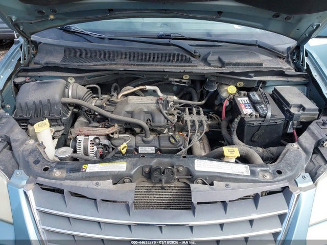 Продажа на аукционе авто 2009 Chrysler Town & Country Touring, vin: 2A8HR54169R589785, номер лота: 44633279
