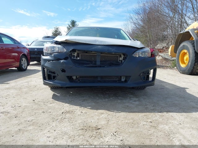 44633306 :رقم المزاد ، 4S3GTAA65J3714527 vin ، 2018 Subaru Impreza 2.0i مزاد بيع