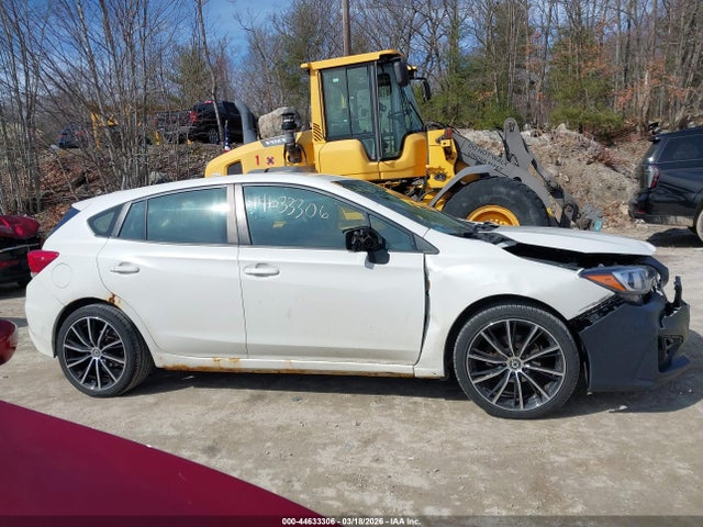 44633306 :رقم المزاد ، 4S3GTAA65J3714527 vin ، 2018 Subaru Impreza 2.0i مزاد بيع