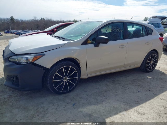 44633306 :رقم المزاد ، 4S3GTAA65J3714527 vin ، 2018 Subaru Impreza 2.0i مزاد بيع