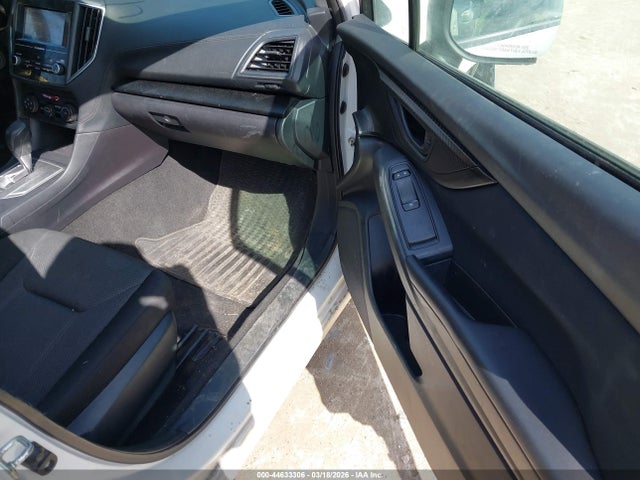 44633306 :رقم المزاد ، 4S3GTAA65J3714527 vin ، 2018 Subaru Impreza 2.0i مزاد بيع