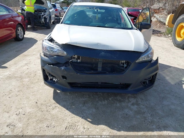 44633306 :رقم المزاد ، 4S3GTAA65J3714527 vin ، 2018 Subaru Impreza 2.0i مزاد بيع