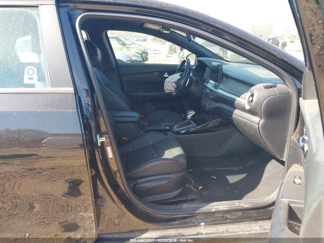 2021 Kia Forte Gt მანქანა იყიდება აუქციონზე, vin: 3KPF44AC9ME352604, აუქციონის ნომერი: 44633317