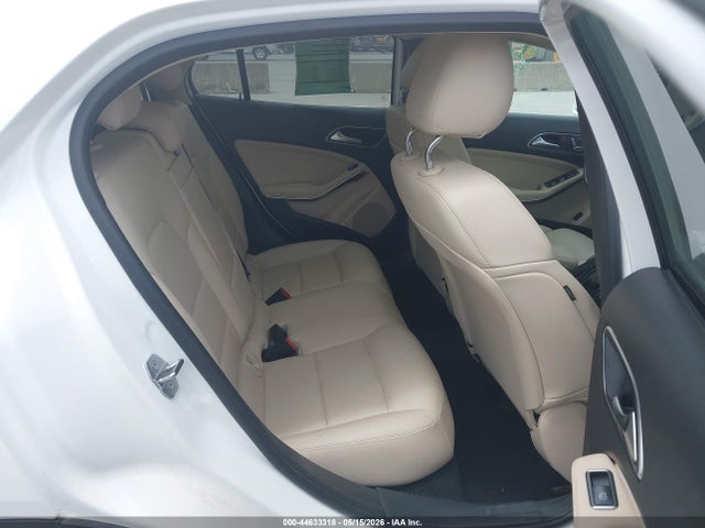 2019 Mercedes-benz Gla 250 მანქანა იყიდება აუქციონზე, vin: WDCTG4EB8KJ550726, აუქციონის ნომერი: 44633318