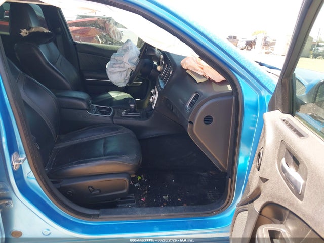 Продажа на аукционе авто 2015 Dodge Charger Sxt, vin: 2C3CDXHGXFH778231, номер лота: 44633335