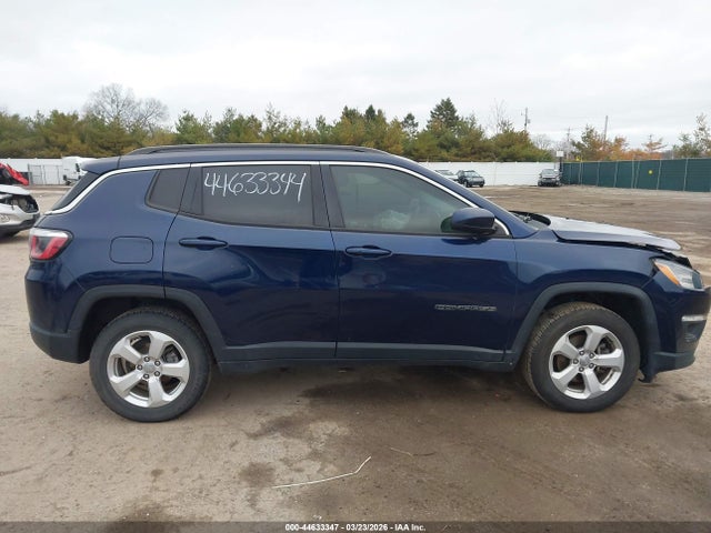 Продажа на аукционе авто 2018 Jeep Compass Latitude 4x4, vin: 3C4NJDBB3JT265041, номер лота: 44633347