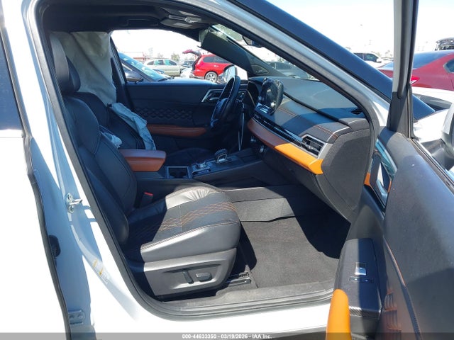 2022 MITSUBISHI OUTLANDER JA4J4VA83NZ006754 Photo 4