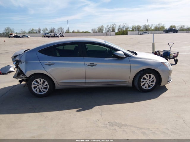 5NPD74LF4LH598976 Hyundai ELANTRA SE